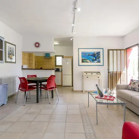 Felisa Appartement *