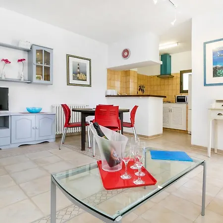 Felisa Appartement
